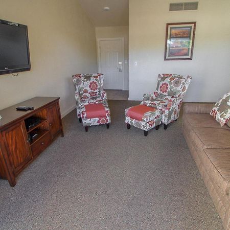 Multi Resorts At Villas At Southgate St. George Buitenkant foto